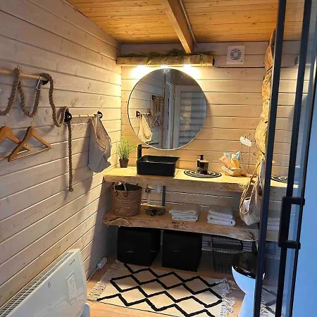 דירה Le Chalet, Brussels South Airport שרלרואה