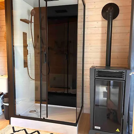 Apartment Le Chalet, Brussels South Airport *