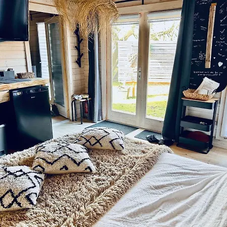 Le Chalet, Brussels South Airport * Charleroi