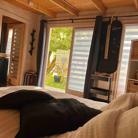 Apartment Le Chalet, Brussels South Airport Charleroi