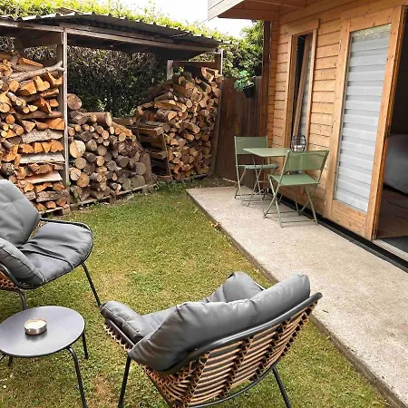 Apartment Le Chalet, Brussels South Airport *