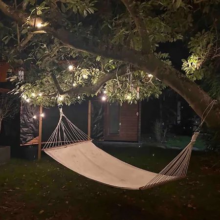 Le Chalet, Brussels South Airport Apartment Charleroi