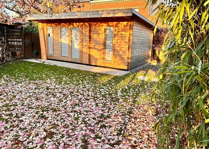 Le Chalet, Brussels South Airport * Charleroi