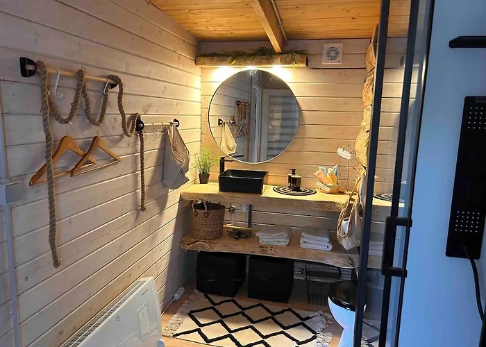 דירה Le Chalet, Brussels South Airport שרלרואה