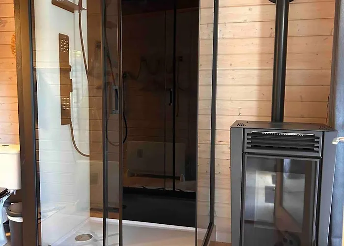 Apartment Le Chalet, Brussels South Airport *
