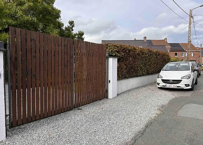 Le Chalet, Brussels South Airport Lejlighed Charleroi